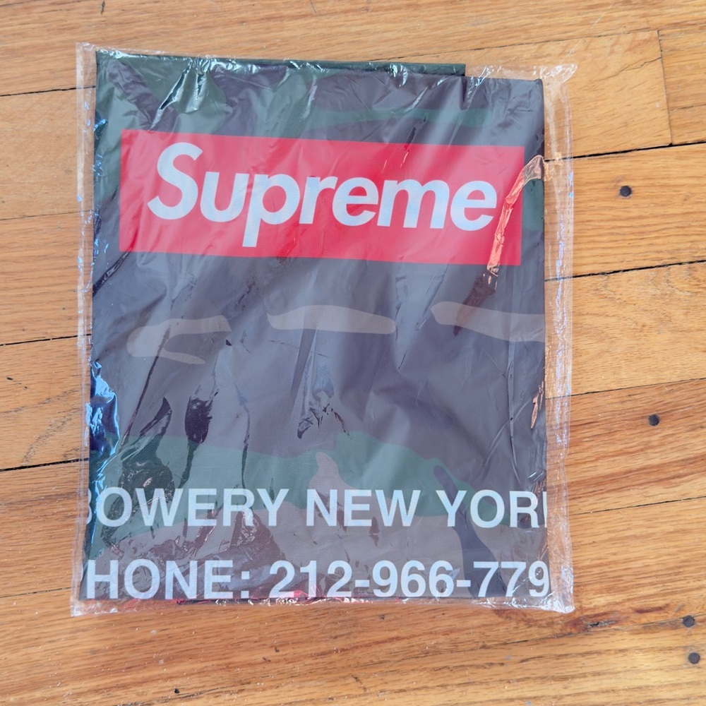Supreme Camo Nylon Camping Bag – Box Logo Edition (New / Authentic)